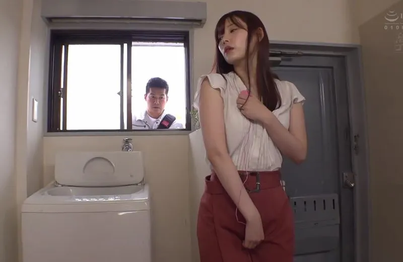 Bị người chồng hờ hửng cô vợ nắc với anh kỹ thuật chung cư đến mang bầu